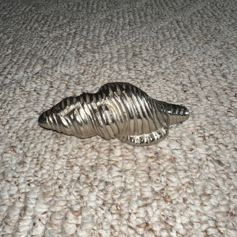 Small Silver Metal‎ Conch Shell beach house Decorative Dislpay
